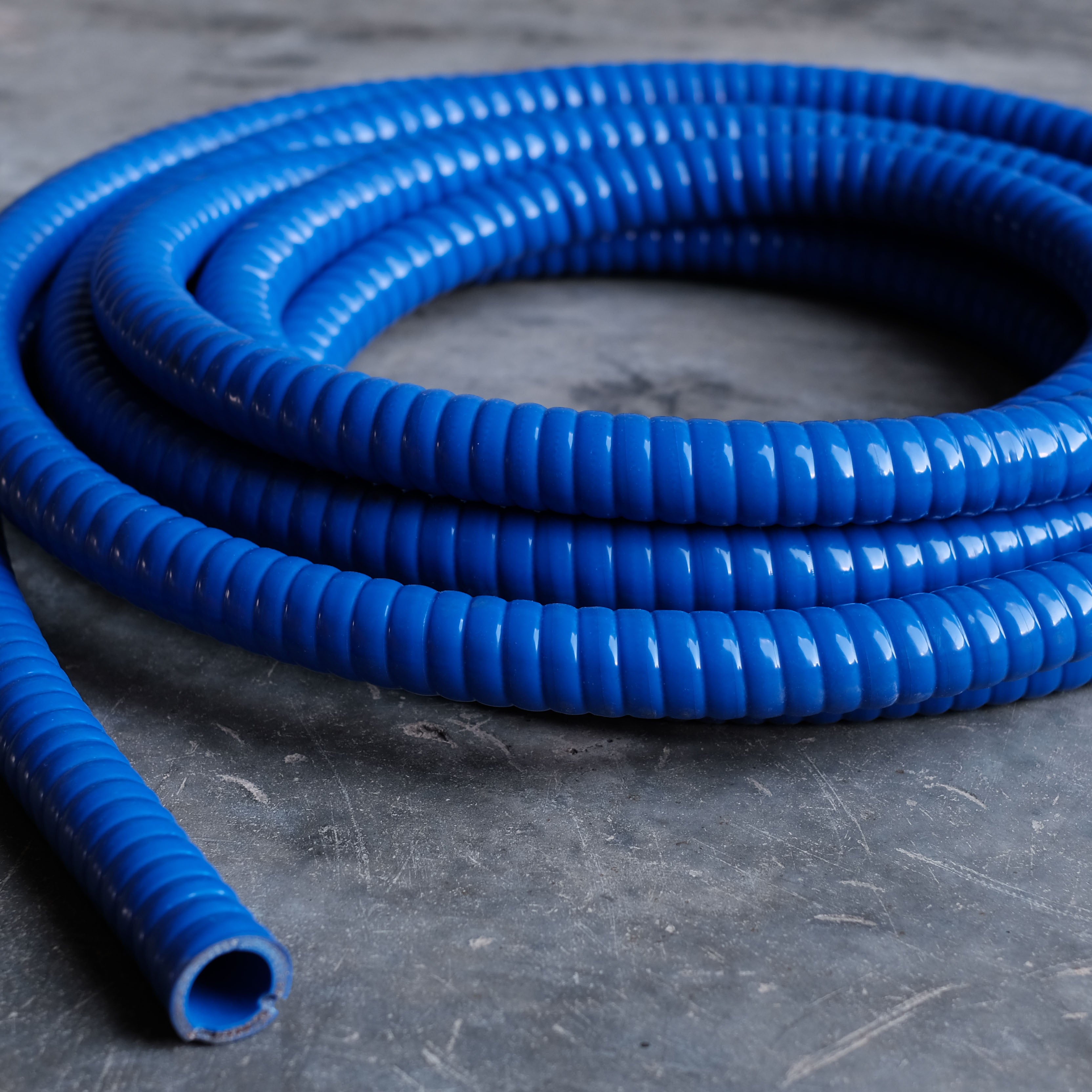 3.000 ID Silicone Convoluted Flex Hose, 2 Ply Polyester Reinforced with  Helical Wire Support, Blue Color